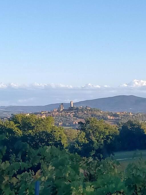 Cielo - Antica Casa Sulla Via Francigena Villa San Gimignano Bagian luar foto