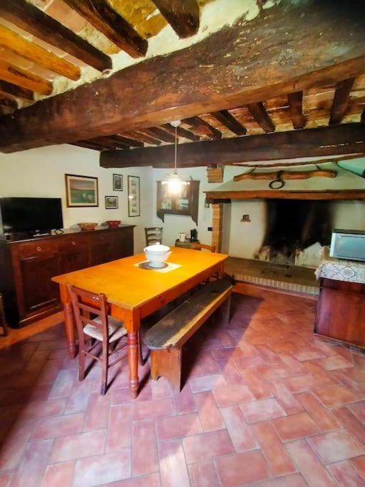 Cielo - Antica Casa Sulla Via Francigena Villa San Gimignano Bagian luar foto
